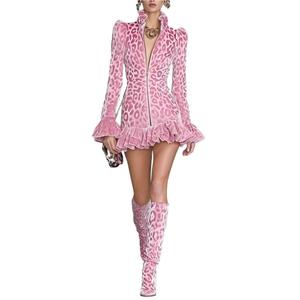 Elegante Abito in Velluto Rosa <span class=keywords><strong>Leopardato</strong></span> da Donna Personalizzato per l'Autunno con Colletto Alto Arricciato, Cerniera e Orlo <span class=keywords><strong>Corto</strong></span> che Stretta in Vita - Product Image 4