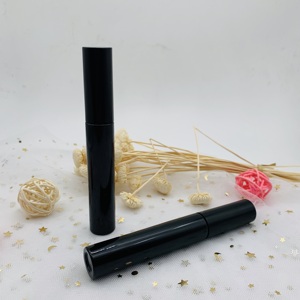 <span class=keywords><strong>Tube</strong></span> de brosse à cils <span class=keywords><strong>pour</strong></span> Mascara, accessoire de luxe en <span class=keywords><strong>plastique</strong></span> de haute qualité, couvercle à vis, 10ML, personnalisé, noir et <span class=keywords><strong>rond</strong></span> - Product Image 4