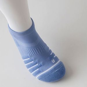 ถุงเท้าข้อสั้น HSK 006 พื้นรองรับแรงกระแทก ถุงเท้าวิ่งแบบเทคนิคสั่งทำพิเศษ ขายส่ง - Product Image 4