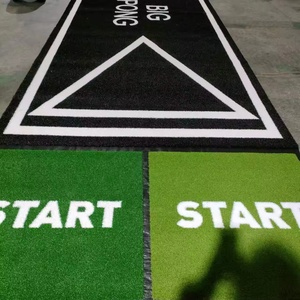 Gazon d'intérieur de gymnase de <span class=keywords><strong>tapis</strong></span> artificiels blancs noirs verts d'herbe <span class=keywords><strong>pour</strong></span> des sports en plein air - Product Image 1