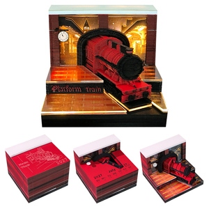 <span class=keywords><strong>Bloc</strong></span> de papeterie 3D Train Magique Voyage du Sorcier, Calendrier 2027, Plateforme Ferroviaire Lumineuse, Sculpture Artistique, Cadeau Premium pour les Fans de Films - Product Image 1