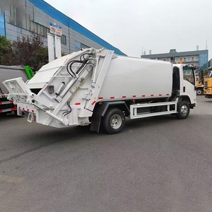 Camion Compacteur de Déchets 1SUZU KV600 9m³ à Prix Abordable - Camion de Collecte de Déchets Compressés - Product Image 4