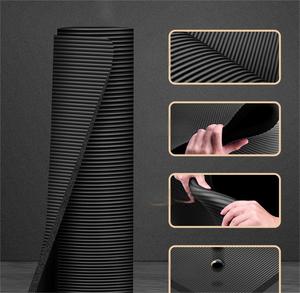 Tapis de yoga pour débutants pour hommes, antidérapant, épaissi, absorbant les chocs, tapis de fitness à domicile, vente en gros - Product Image 4