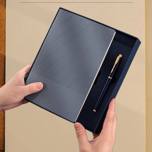 Coffret Cadeau d'Anniversaire d'Entreprise : Tasse Isotherme et Boîte Cadeau Pratique – Idéal pour Événements d'Entreprise - Product Image 1