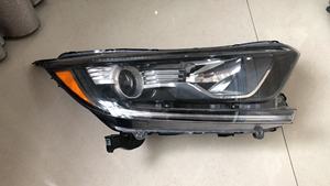 Kits de carrocería de coche para <span class=keywords><strong>Honda</strong></span> <span class=keywords><strong>CRV</strong></span> 2017 faro delantero - Product Image 2