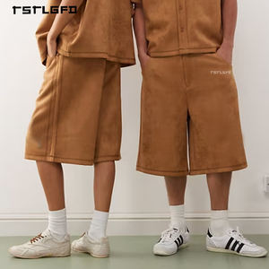 Pantalones Cortos Unisex Personalizados de Gamuza Sintética con Botones, Bolsillos Laterales, Tela Texturizada, Estilo Urbano de Longitud Media - Product Image 2