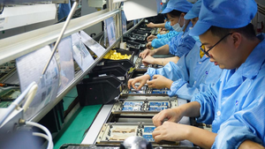 Af207 4 gam Module không dây LTE Cat4 Modem 2.4GHz <span class=keywords><strong>Wifi</strong></span> Hotspot <span class=keywords><strong>Router</strong></span> PCB board cổng LAN cho <span class=keywords><strong>IP</strong></span> <span class=keywords><strong>Camera</strong></span> NVR iốt - Product Image 5