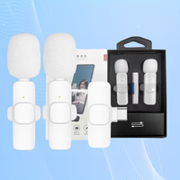 Microphone Lavalier sans Fil K9 Rose et Blanc à Condensateur Anti-Bruit Plug & Play Type-C Léger avec Autonomie de 4 Heures pour iPhone