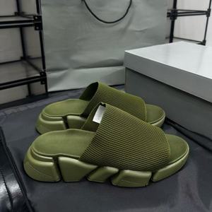 Sandales de plage personnalisées avec logo, haute qualité, pour hommes et femmes, nouvelle collection 2026, luxe, design tendance, pour l'extérieur - Product Image 3