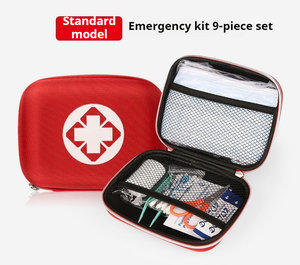 Kit de Primeros Auxilios de Emergencia para Exteriores, Set de 15 Piezas, Bolsa de Supervivencia Portátil de Tela Oxford con Carcasa Rígida, Incluye Mascarilla Facial, para Ciclismo - Product Image 1