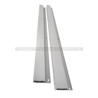 Profils en aluminium extrudé de la série industrielle 6000, en forme de L, à coins arrondis, découpés et soudés par CNC.
