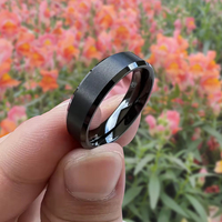 Anneaux de mariage pour homme en tungstène de 6 mm, vente en gros, anneaux de mariage pour pompiers, plaqués noir IP, carbure de tungstène, bijoux minimalistes