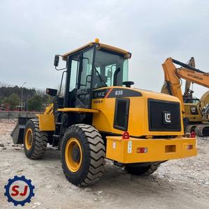 Chargeuse sur pneus Liugong CLG835 d'occasion à prix abordable, 3 tonnes, machine de construction à faible budget à vendre - Product Image 1