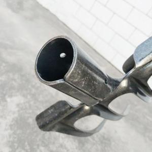 Horquilla de Jardín de Acero al Carbono con Cuatro Puntas, Grado Industrial, Pintada, para Remover Tierra, Cavar y Plantar Vegetales, Origen China, OEM - Product Image 5