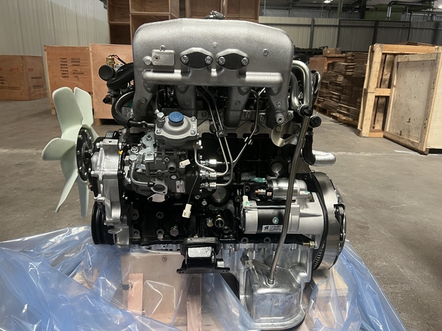 Heavy-Duty Marine Winch MR-245