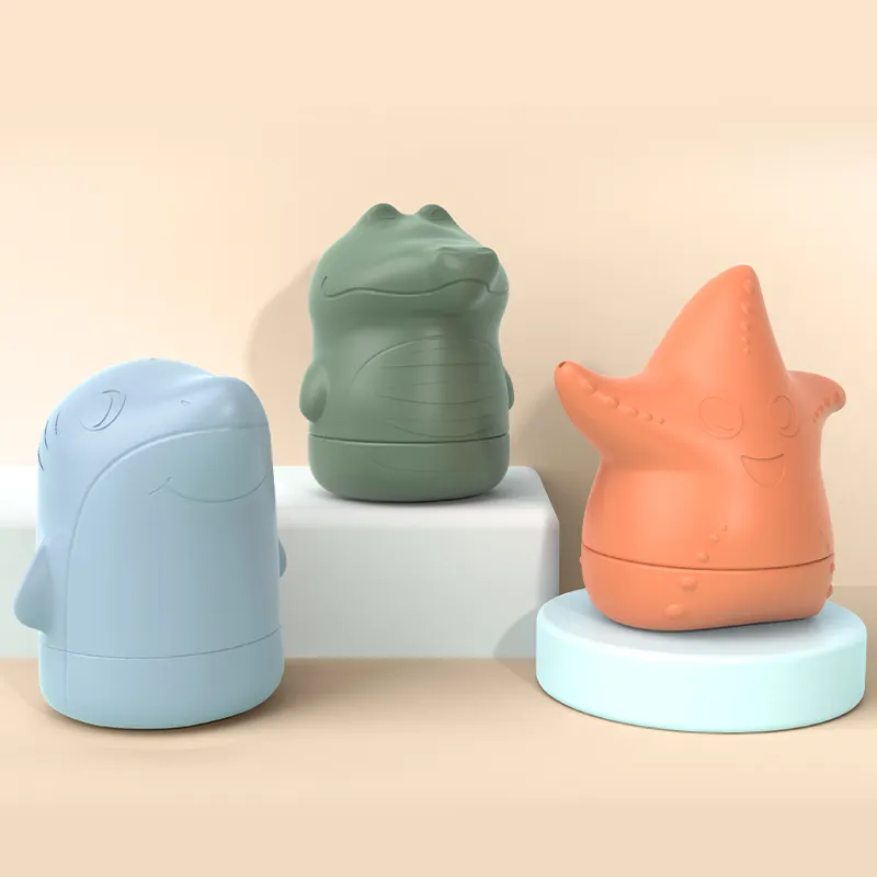 Produk baru mainan bak mandi anak-anak set hadiah mainan mandi silikon bayi mengambang Hewan hiu laut