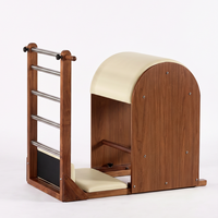 Ensemble d'équipements de Pilates en bois de noyer à cinq pièces avec Reformer Cadillac pour salle de sport commerciale