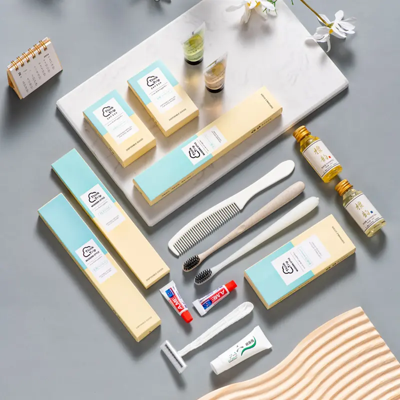 Factory Price Customized Logo Bath Amenities Set Dental Kits Hotel Guest Suppliers Disposable Hotel Toiletries Kit