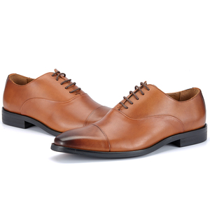 Chaussures habillées noires en cuir véritable pour hommes avec logo personnalisé, idéales pour l'hiver et le monde des affaires - Product Image 5