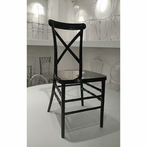 Nueva Silla de Resina Negra Resistente, Moderna e Impermeable para Eventos Comerciales al Aire Libre, Comedor, Hotel y Bodas, con Respaldo en Forma de X - Product Image 1