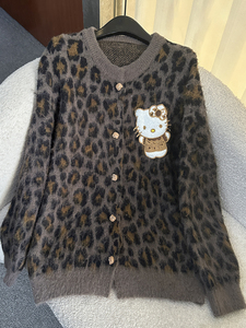 2025 automne nouveau dessin animé Kitty <span class=keywords><strong>chat</strong></span> imprimé léopard femmes ample décontracté Cardigan tricoté <span class=keywords><strong>pull</strong></span> haut dans un Style paresseux - Product Image 6