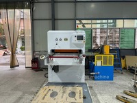 Machine de découpe de boîtes rigides APET à haute fréquence, machine de découpe de boîtes hydrauliques pour animaux de compagnie, machine de fabrication de boîtes pour animaux de compagnie