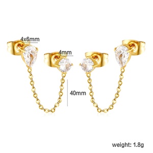 Boucles d'oreilles tendance en acier inoxydable pour femme, plaquées or 18 carats, géométriques, pendantes, avec chaîne à maillons et zircon - Product Image 3