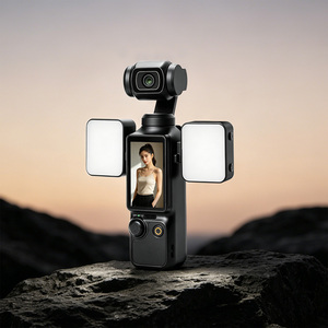 Lumière d'appoint magnétique pour DJI Osmo Pocket 4 <span class=keywords><strong>3</strong></span>, idéale pour les vlogs <span class=keywords><strong>en</strong></span> extérieur, les prises de vue nocturnes et urbaines, <span class=keywords><strong>3</strong></span> couleurs, <span class=keywords><strong>3</strong></span> niveaux de luminosité, portable, rechargeable par Type-C - Product Image 1
