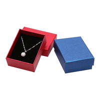Petite boîte à bijoux fine de luxe personnalisée boîtes d'emballage cadeau papier de stockage pour emballages écologiques boîte de papier kraft