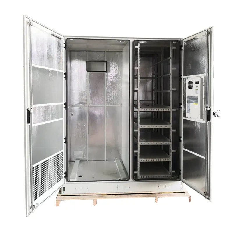 Rack de 19 pouces taille personnalisée armoire de climatisation IP65 alimentée en énergie solaire télécom armoire de stockage de batteries avec ventilateur de climatisation