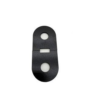 Moldeo por Inyección de Piezas de Plástico PC Negro Personalizadas, Grado de Alta Resistencia al Impacto para Componentes Electrónicos y Eléctricos - Product Image 3