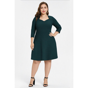 Abito Trendy 2025 Verde Smeraldo Scuro con Scollo a V, Maniche 3/4, Vestibilità Comoda per Ufficio, Casual, Riunioni e Tea Time - Product Image 2