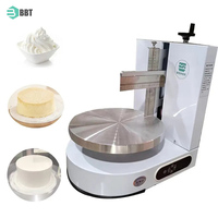 Machine automatique de revêtement de crème glacée de décoration de gâteau d'anniversaire faisant la machine plus lisse de gâteau