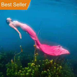 ชุดว่ายน้ำหางนางเงือกแบบโมโนฟินพร้อมตีนกบ - Product Image 6