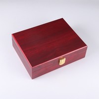 Boîte en bois MDF personnalisée Boîte cadeau Boîte d'emballage de luxe pour ornements Insigne souvenir Médaille Bijoux