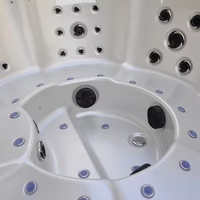 Nouveau design de baignoire extérieure de luxe pour 6-7 personnes avec 65 jets d'air et lumières LED