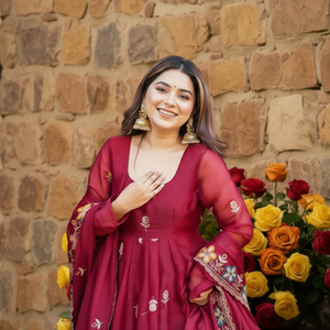 Vestido Tradicional Indio Pakistaní Salwar Kameez Anarkali, Elegante Diseño con Dupatta, Ropa de Fiesta para Mujer, Verano/Invierno, Corte Regular - Product Image 1