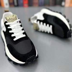 รองเท้าลำลองของผู้ชายใหม่พื้นรองเท้านุ่มสบายระบายอากาศได้ดีสีบล็อกและทนต่อการสึกหรอแต่เพียงผู้เดียวรองเท้ากีฬาสไตล์เดิน - Product Image 5