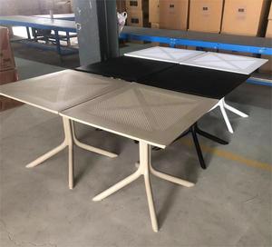 Juego de mesa de centro de lujo de 3 mesas de muebles de café cuadradas PP para exteriores para sala de estar - Product Image 3