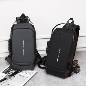 PU摩托车自行车吊带包带锁防盗旅行胸包带USB防水斜跨腰包 - Product Image 4