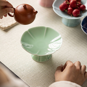 Chinese <b>Ceramic</b> Stemmed Fruit <b>Plate</b> Porcelain Round Elegant High Footed Tea Tray For Wedding Living Room Snack Dessert Bowl - Product Image 4