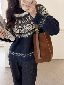 Koreaanse Emmertas In Herfst-En Wintersuède Met <span class=keywords><strong>Vintage</strong></span> Veelzijdige Schoudertas Met Grote Capaciteit En Letters - Product Image 2