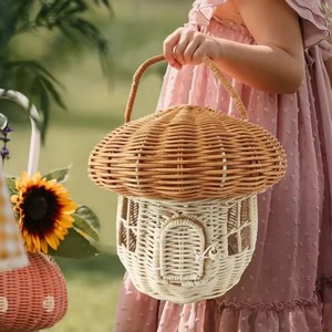 <span class=keywords><strong>Panier</strong></span> à <span class=keywords><strong>champignons</strong></span> en rotin tissé avec couvercle Boîte décorative faite à la main Home Nursery Desktop Toys Picnic Prop Decoration - Product Image 3