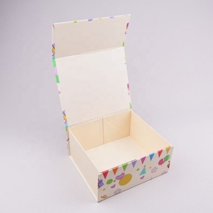 Herbruikbare magnetische cadeaudoos met aangepast logo, kartonnen vouwverpakkingen met lint - Product Image 6