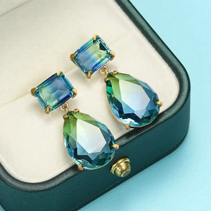 Orecchini a goccia con gradiente geometrico blu verde per donna, gioielli eleganti e alla moda - Product Image 2