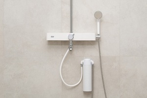 Pommeau de douche en polypropylène CLZERO avec filtres à sédiments et gel vitaminé, tuyau en silicone pour le soin de la peau et des cheveux, modèle CL-SH-FIL - Product Image 5