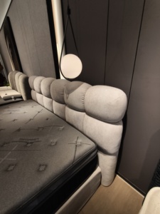 Nuovo Design: Set <span class=keywords><strong>Letto</strong></span> in Schiuma ad Alta Densità Comprimibile con Telaio Morbido, <span class=keywords><strong>Testiera</strong></span> Montata <span class=keywords><strong>a</strong></span> Parete con Velcro e Rivestimento Lavabile - Product Image 3