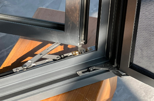 KT Design moderno tranquillo Patio in alluminio vetro cerniera <span class=keywords><strong>finestra</strong></span> nera <span class=keywords><strong>finestra</strong></span> <span class=keywords><strong>a</strong></span> battente <span class=keywords><strong>per</strong></span> la casa in lega di alluminio telaio in vetro temperato - Product Image 5