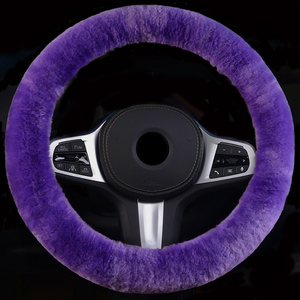 Funda <span class=keywords><strong>de</strong></span> Volante <span class=keywords><strong>de</strong></span> Coche <span class=keywords><strong>de</strong></span> Lujo Okayda, Cálida y <span class=keywords><strong>de</strong></span> Peluche, con 4 Rayos, <span class=keywords><strong>Protector</strong></span> <span class=keywords><strong>de</strong></span> Manillar <span class=keywords><strong>para</strong></span> Automóvil - Product Image 1