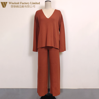 Ensemble de salon décontracté pour femmes par le fournisseur Pull en tricot surdimensionné et pantalon à jambes larges avec coupe ample lavée pour l'automne et l'été
